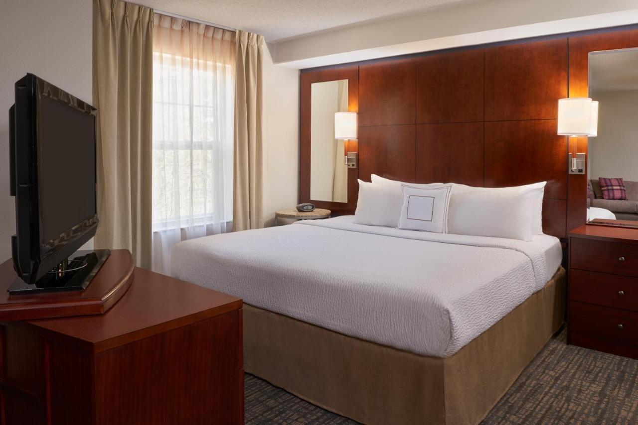 Residence Inn By Marriott Gravenhurst Muskoka Wharf מראה חיצוני תמונה