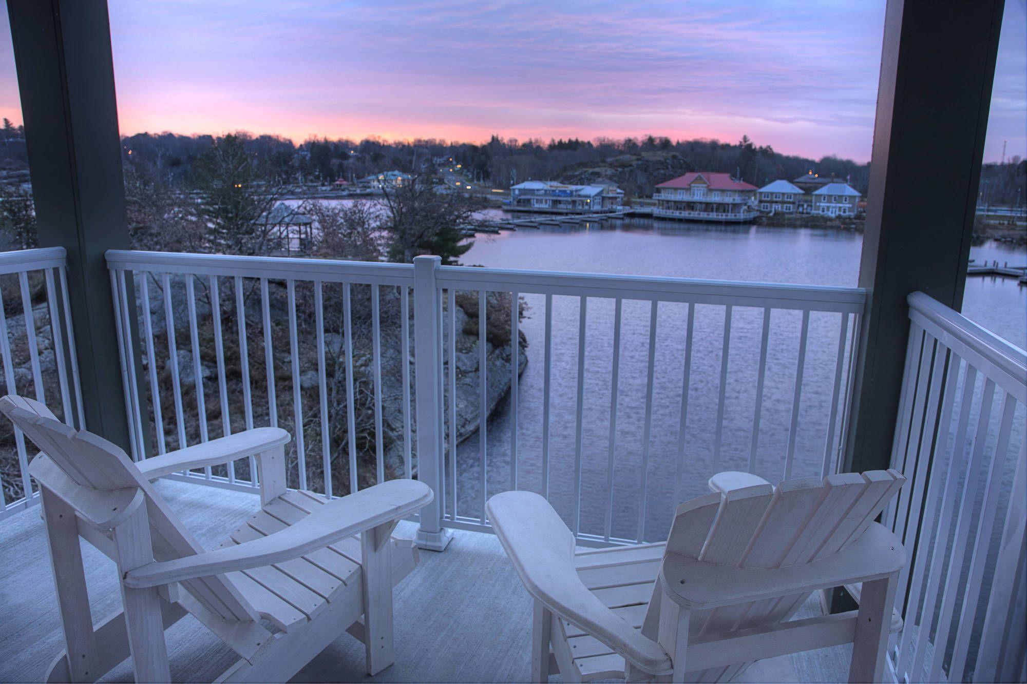 Residence Inn By Marriott Gravenhurst Muskoka Wharf מראה חיצוני תמונה