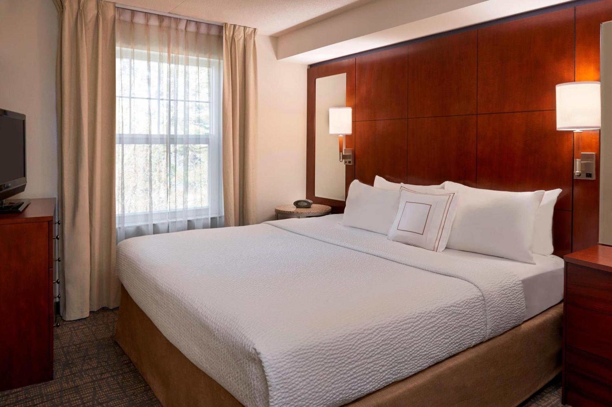 Residence Inn By Marriott Gravenhurst Muskoka Wharf מראה חיצוני תמונה